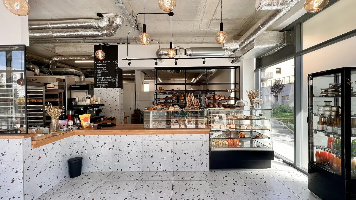 Grout's The Bakers – bakery in Leigh on Sea town centre